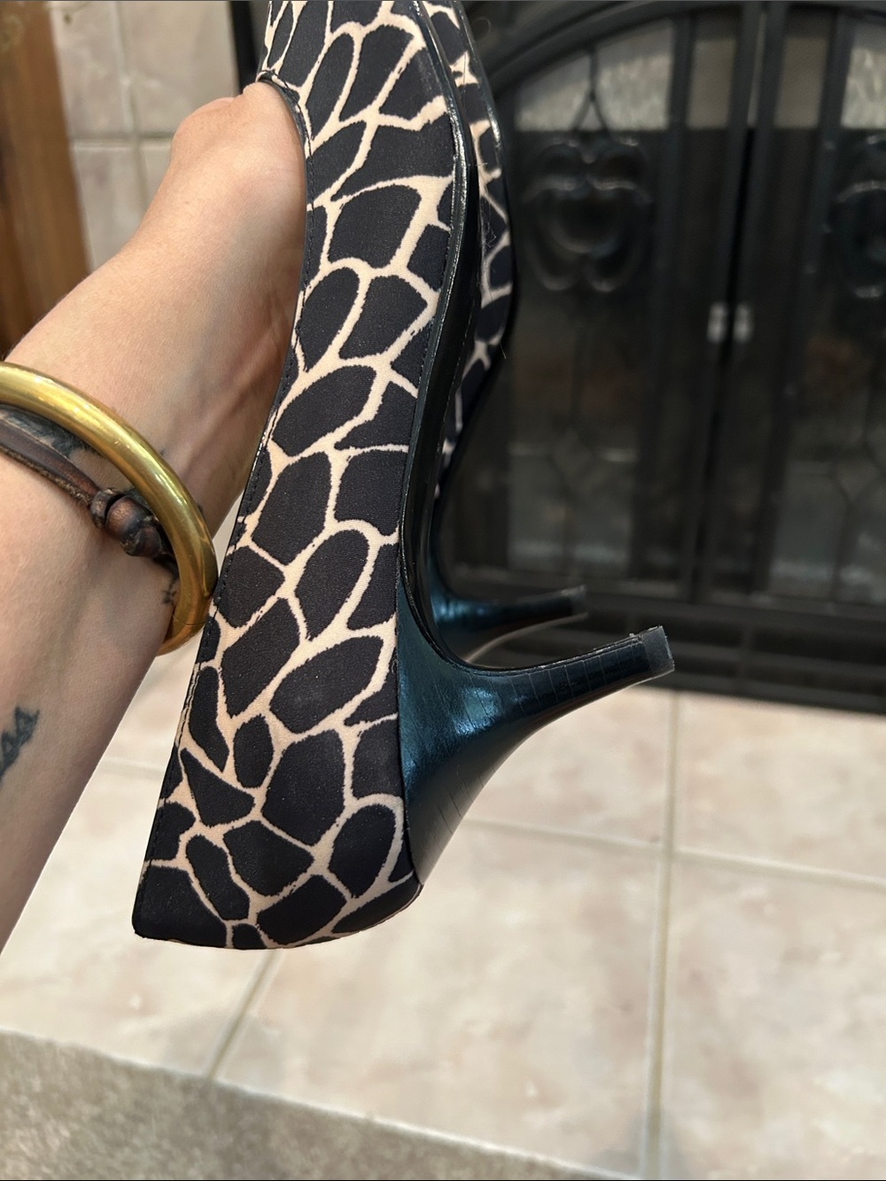 Franco Sarto Black & Beige Giraffe-Pattern Peep-Toe Heels - Picture 3 of 5